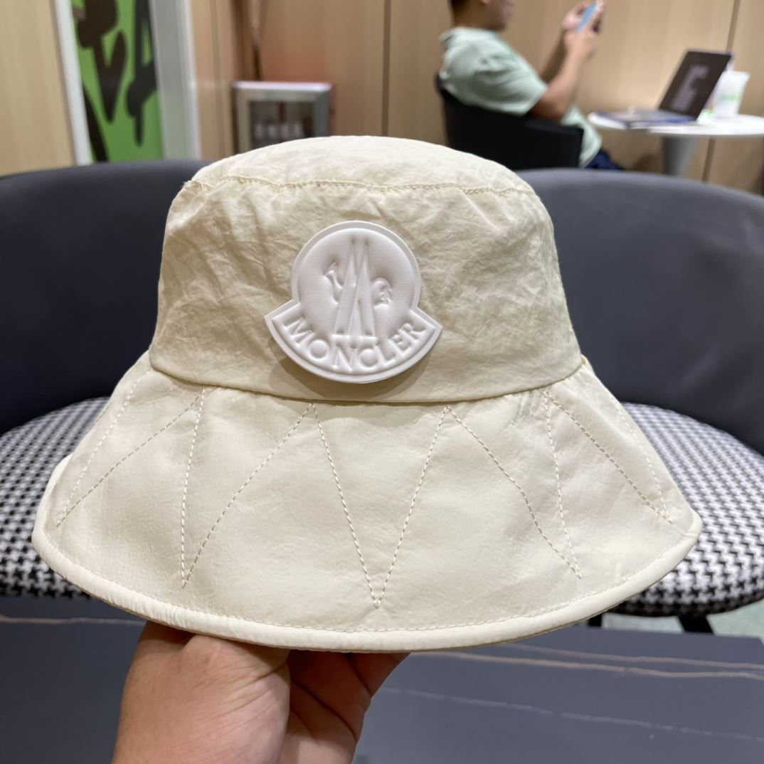 Moncler Caps